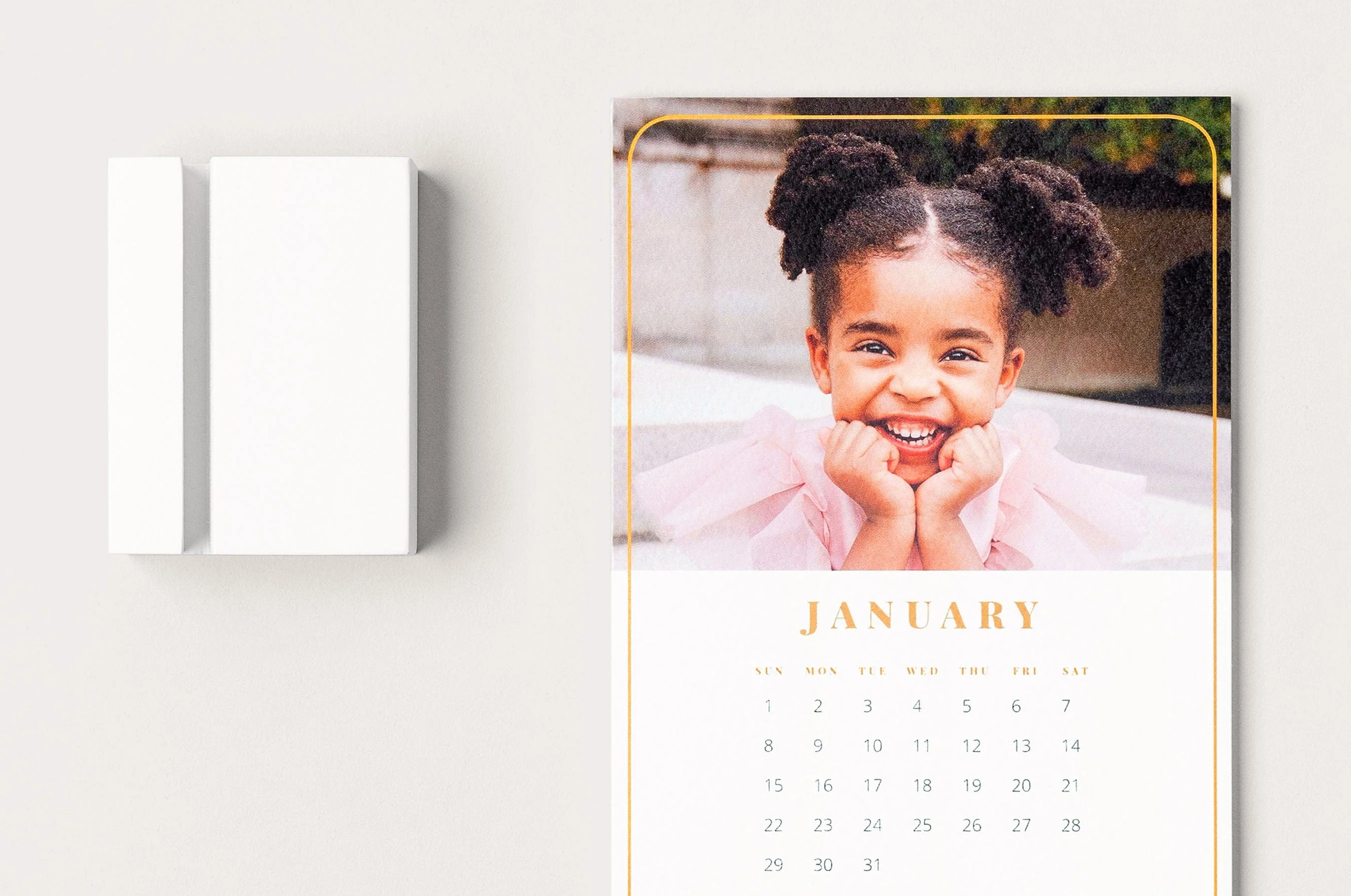 Desk Calendar - Image 2